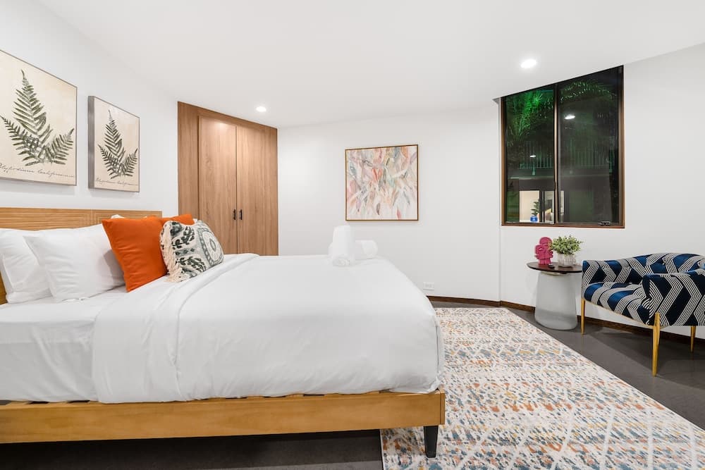 Via Vallarta - Image 3