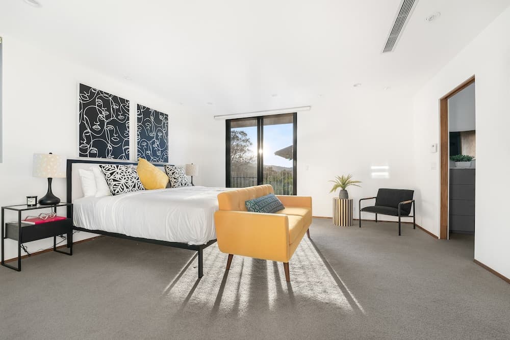 Via Vallarta - Image 6