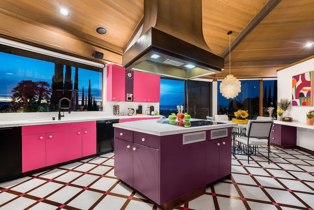 Via Vallarta - Image 13