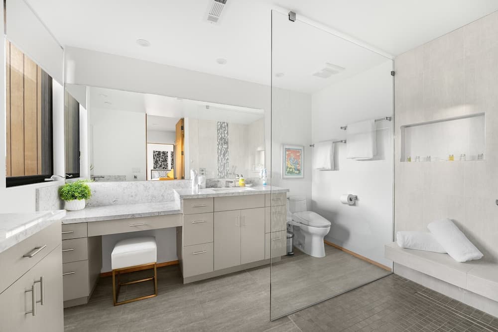 Via Vallarta - Image 18