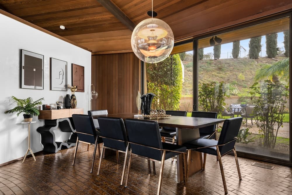 Via Vallarta - Image 24