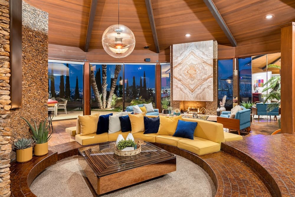 Via Vallarta - Image 10