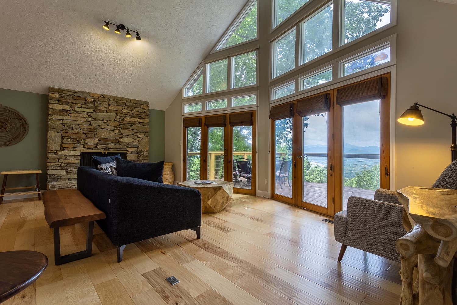 Views & Brews - Image 4