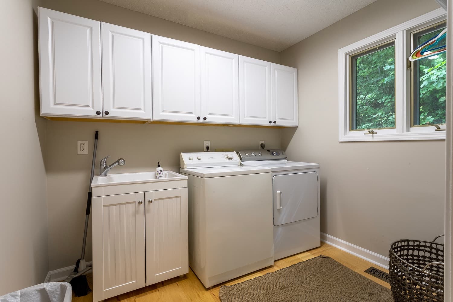 Views & Brews - Image 22