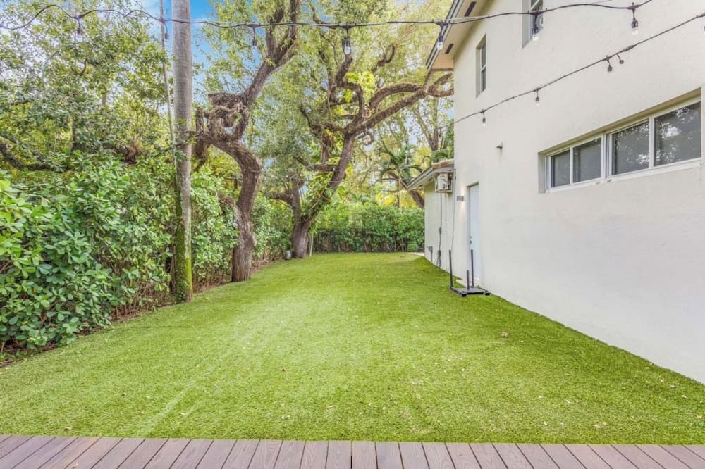 Villa Roxi - Image 25