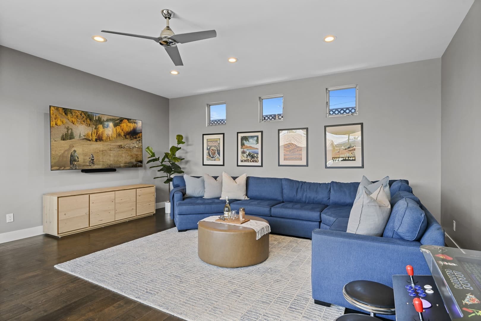 Pacific Beach Retreat - Image 5