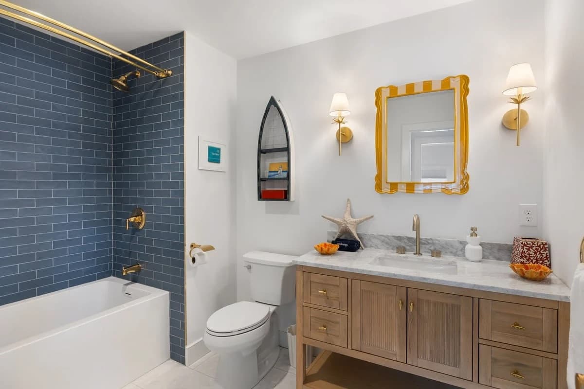 Hydrangea Hideaway - Image 45