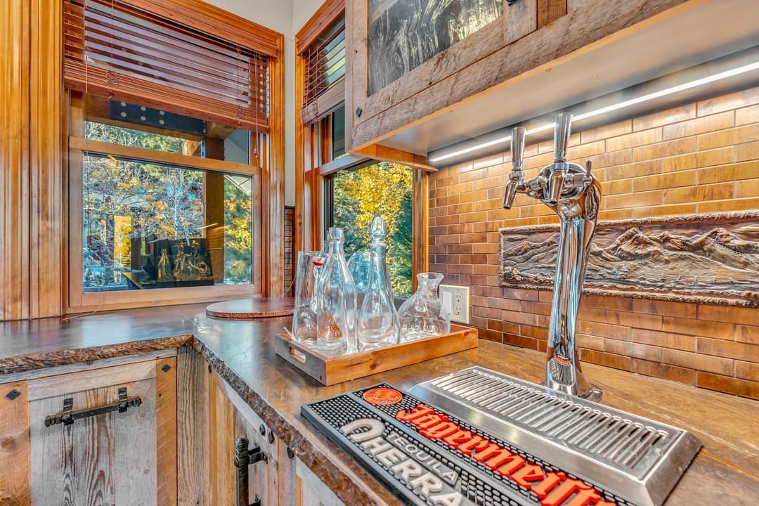 Olympic Valley Getaway - Image 9