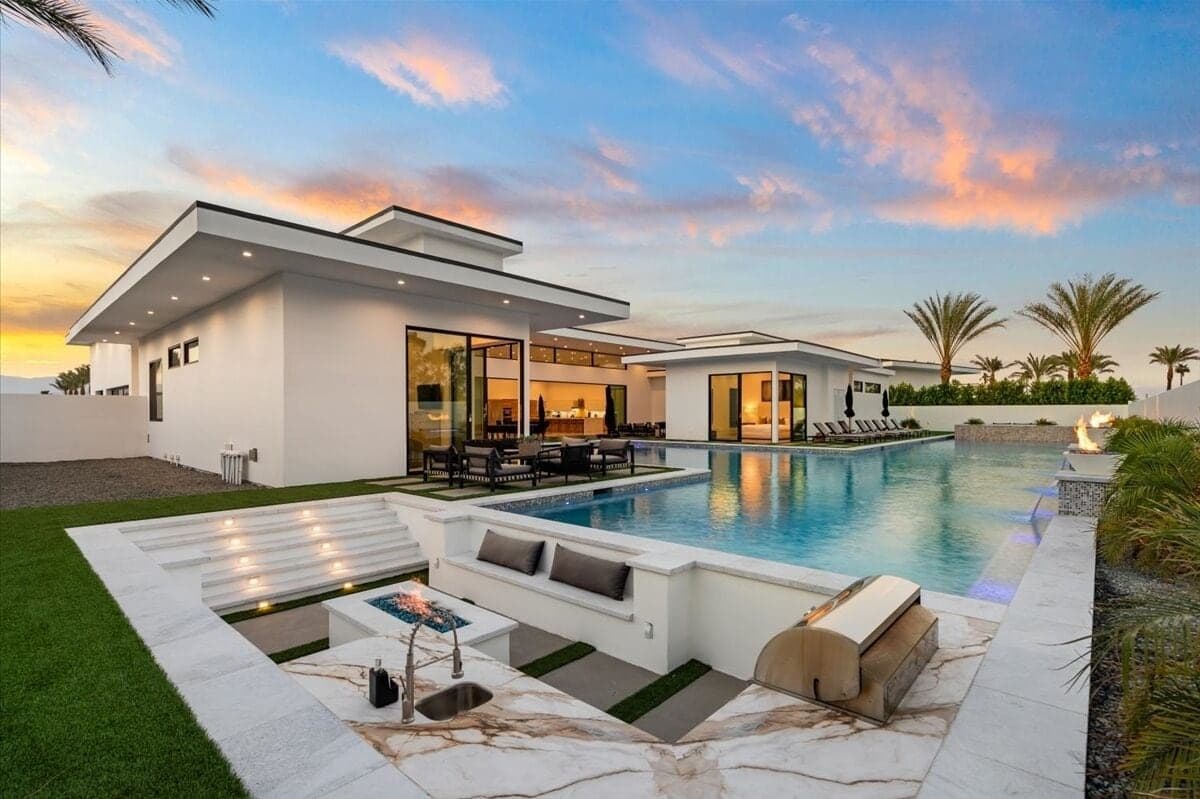 Bravo Villa #11 - Image 54