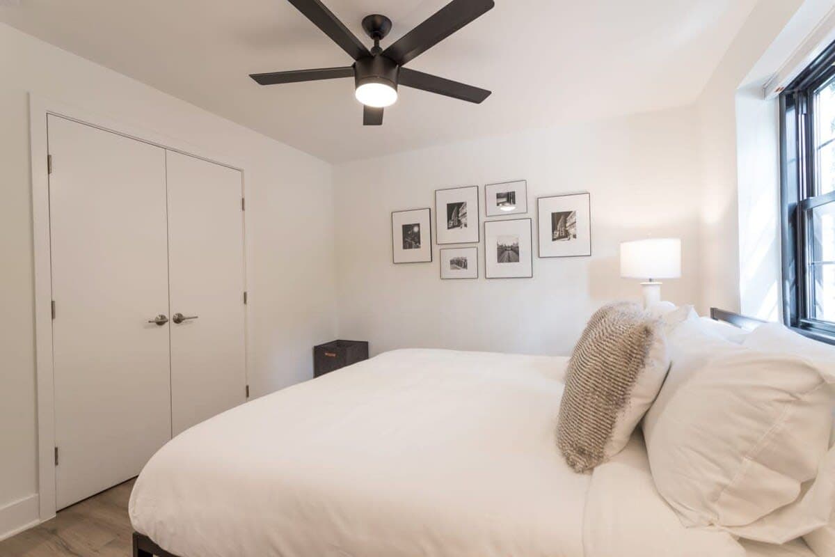 Uplifted Retreat Residence - Image 13