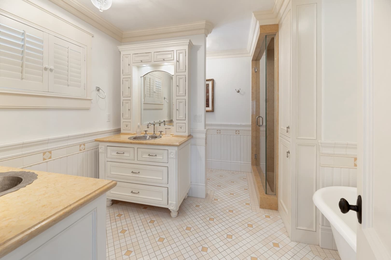 Kolmar Home - Image 17