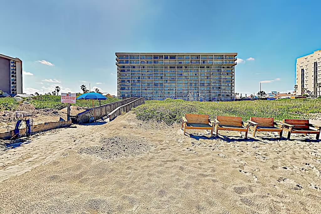 Suntide Residence - Image 29