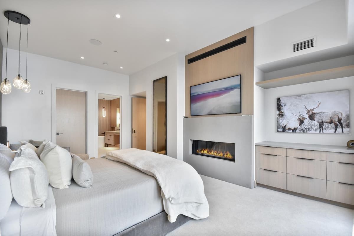 Kings Crown #103 - Image 20