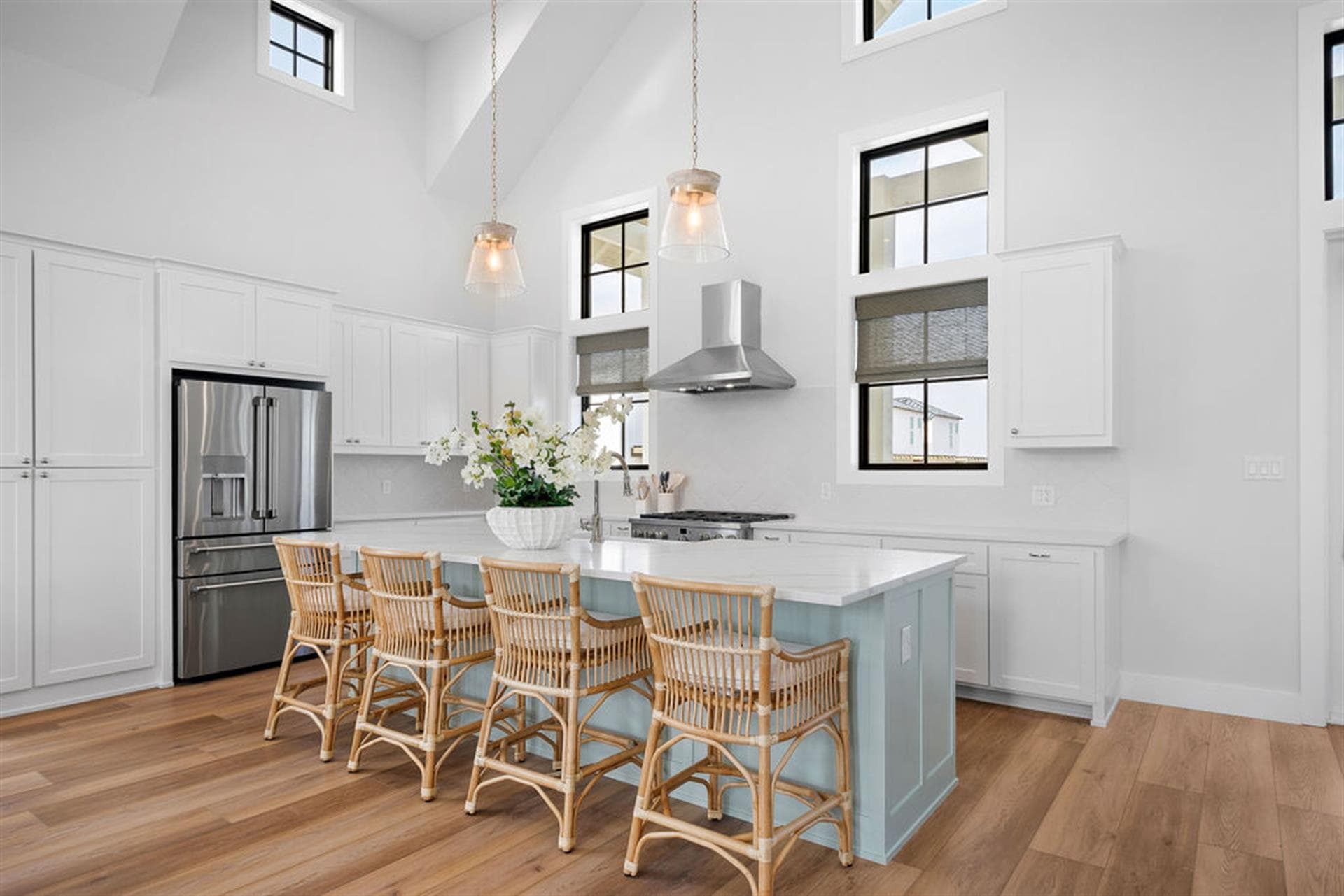 Coastal Belle - Image 5