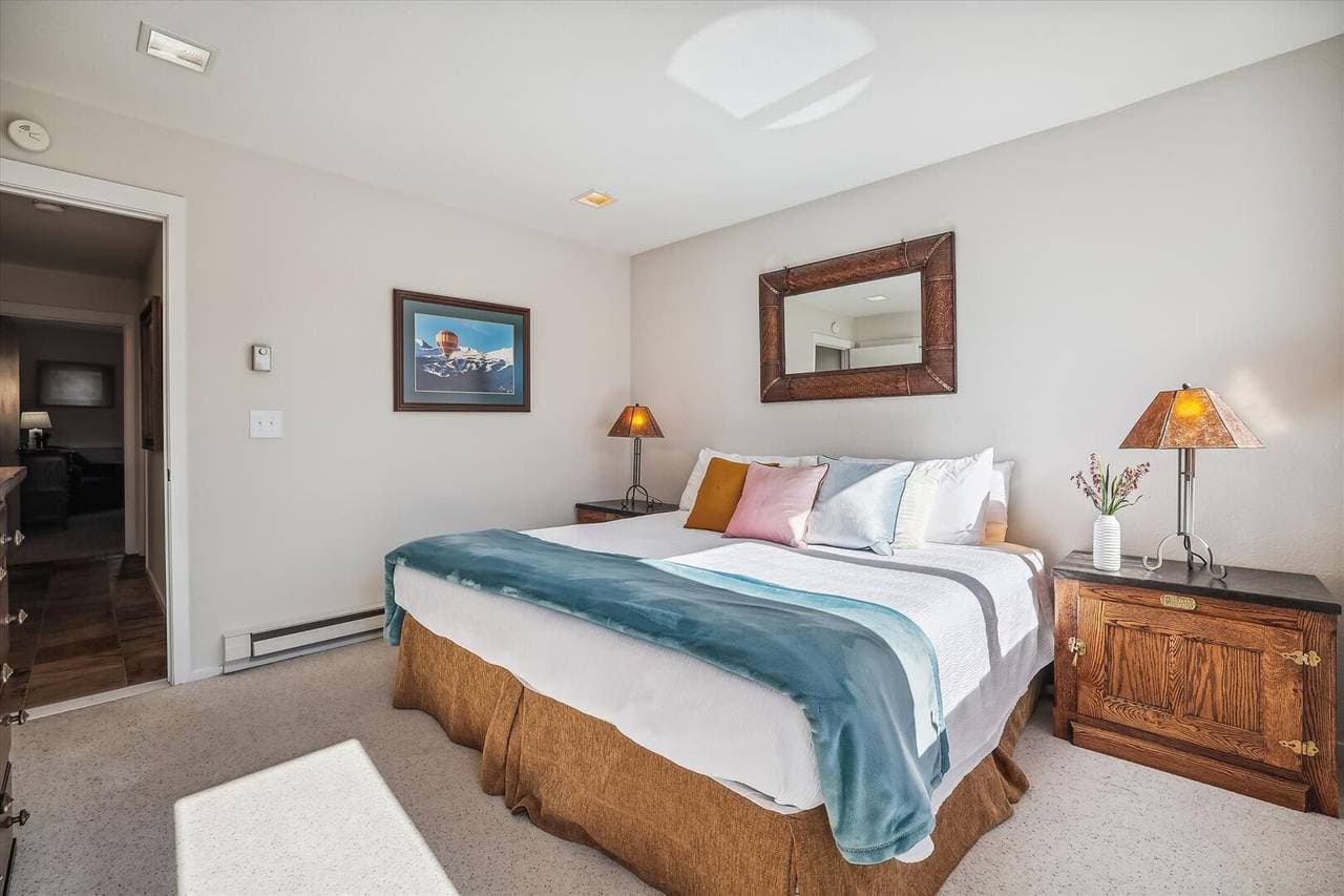 Corinthian Bella Vista - Image 26