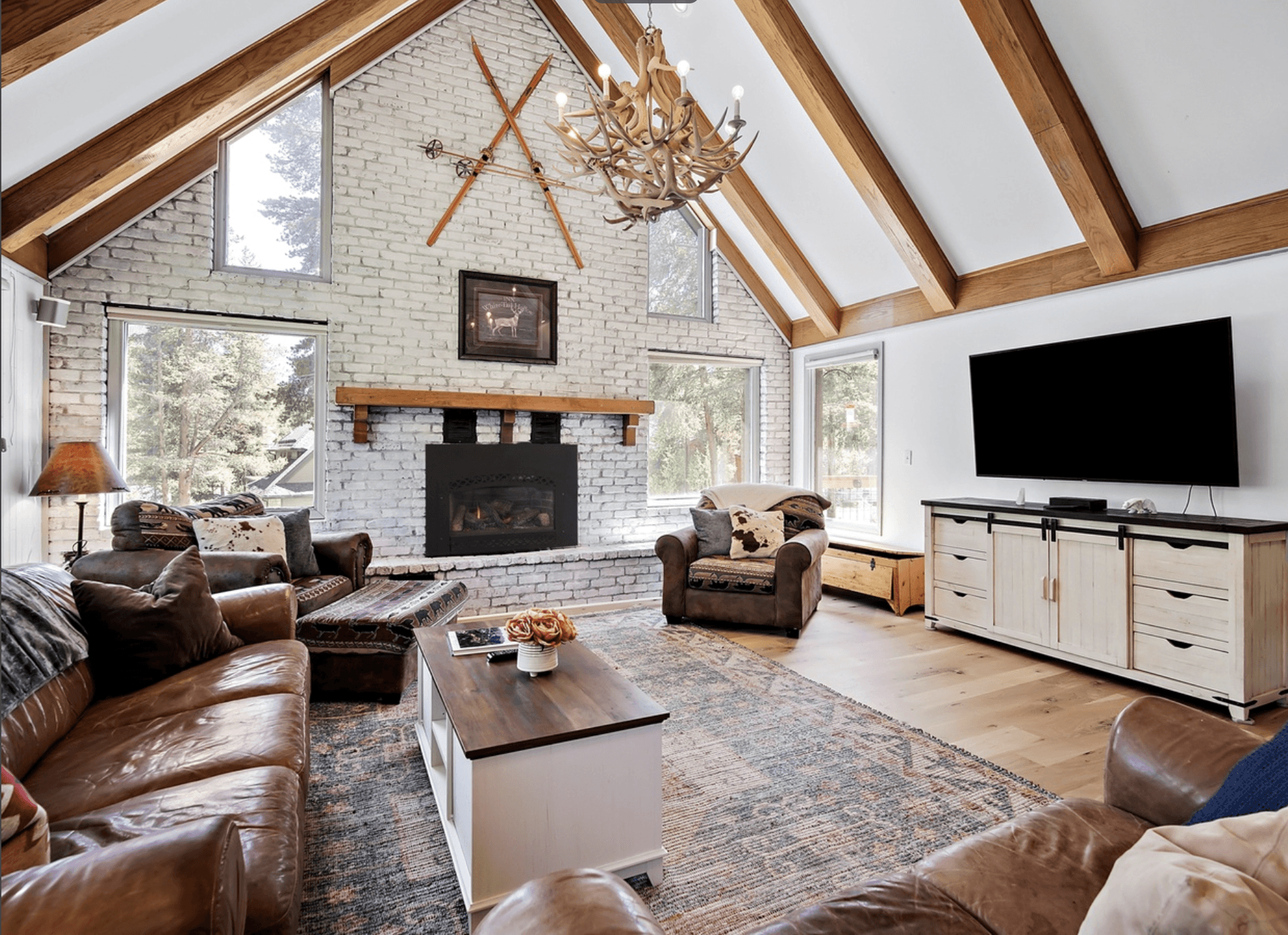 Sapphire Chalet - Image 6