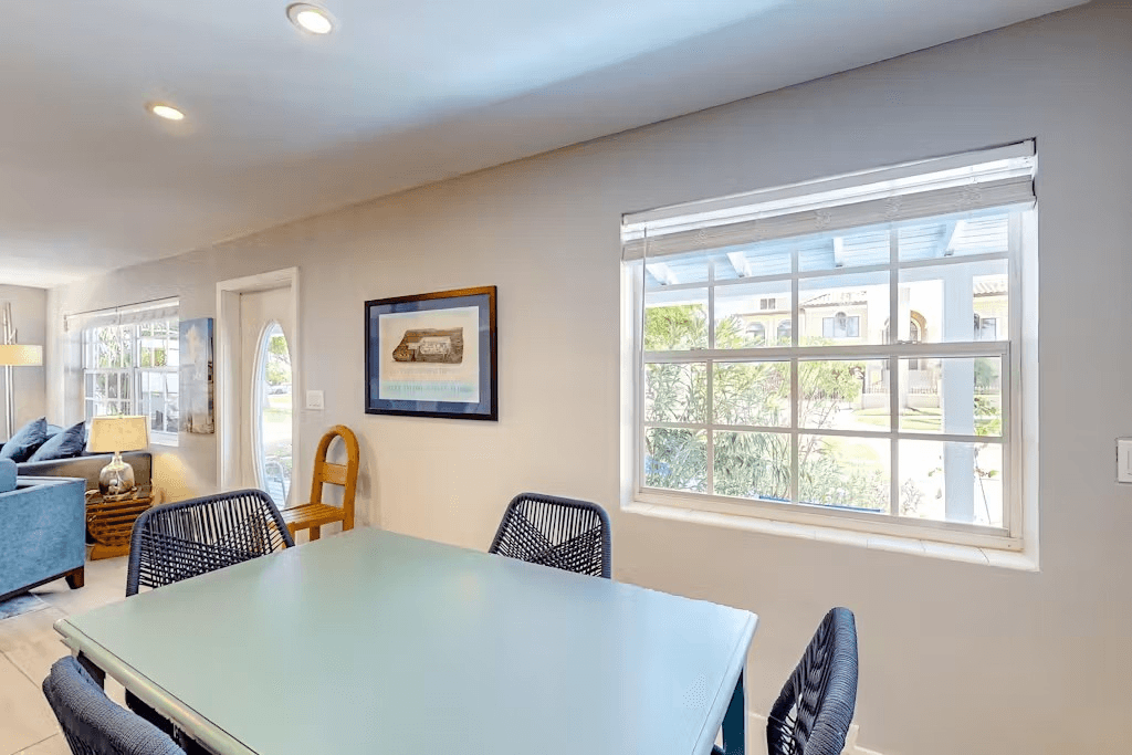 Purple Pelican Cottage - Image 6