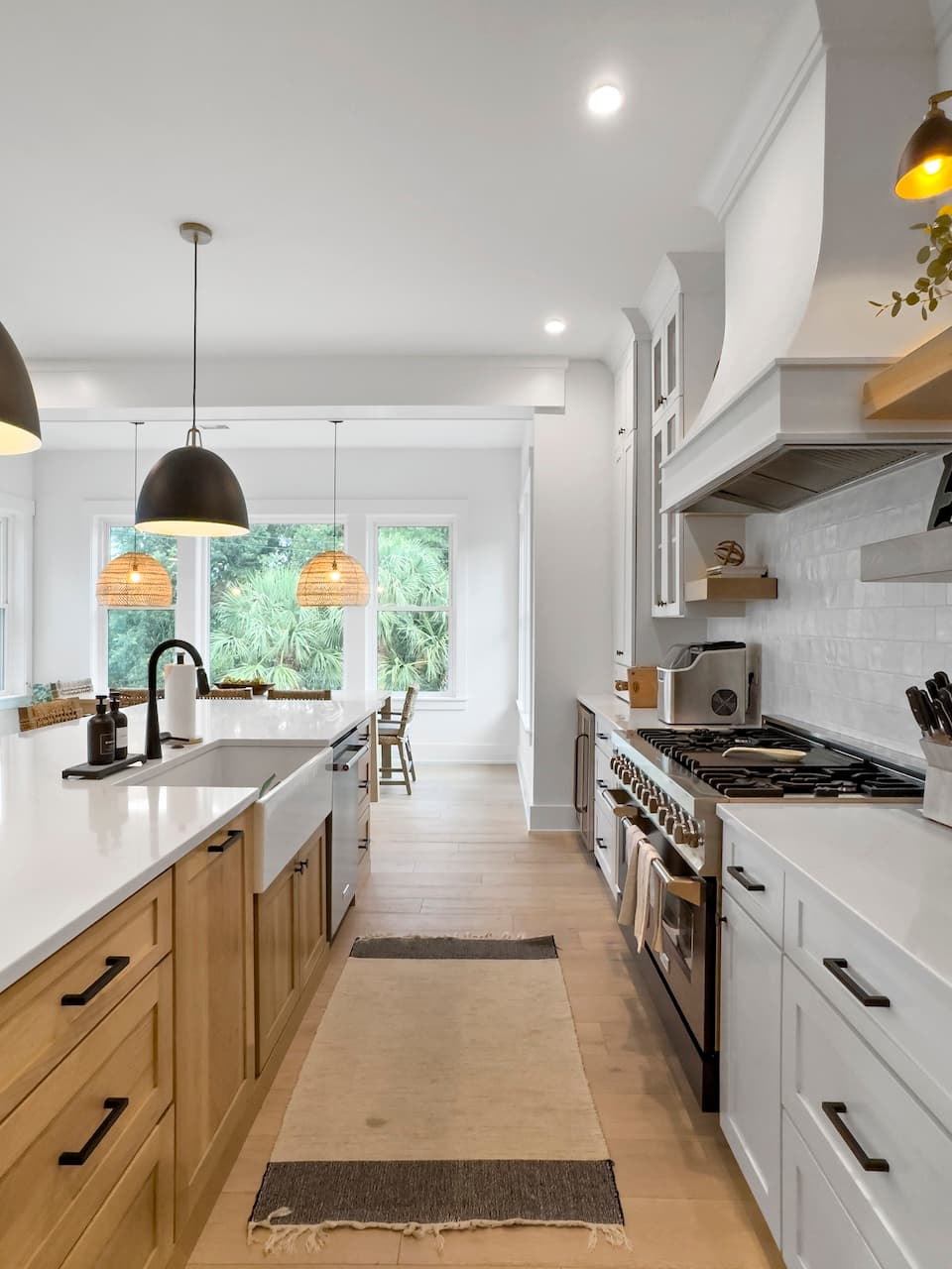 Amalfi Palms Getaway - Image 34