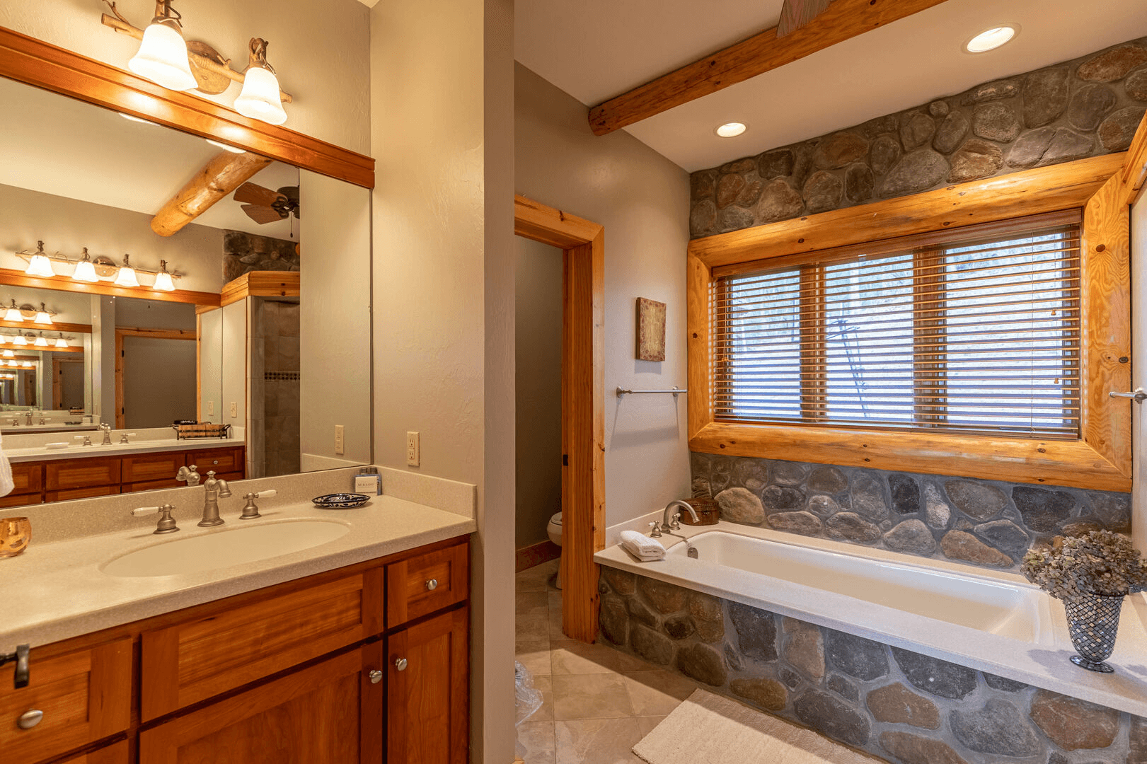 Good Day House - Image 24