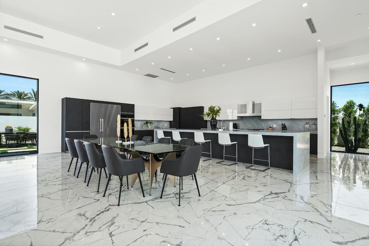 Bravo Villa #7 - Image 5