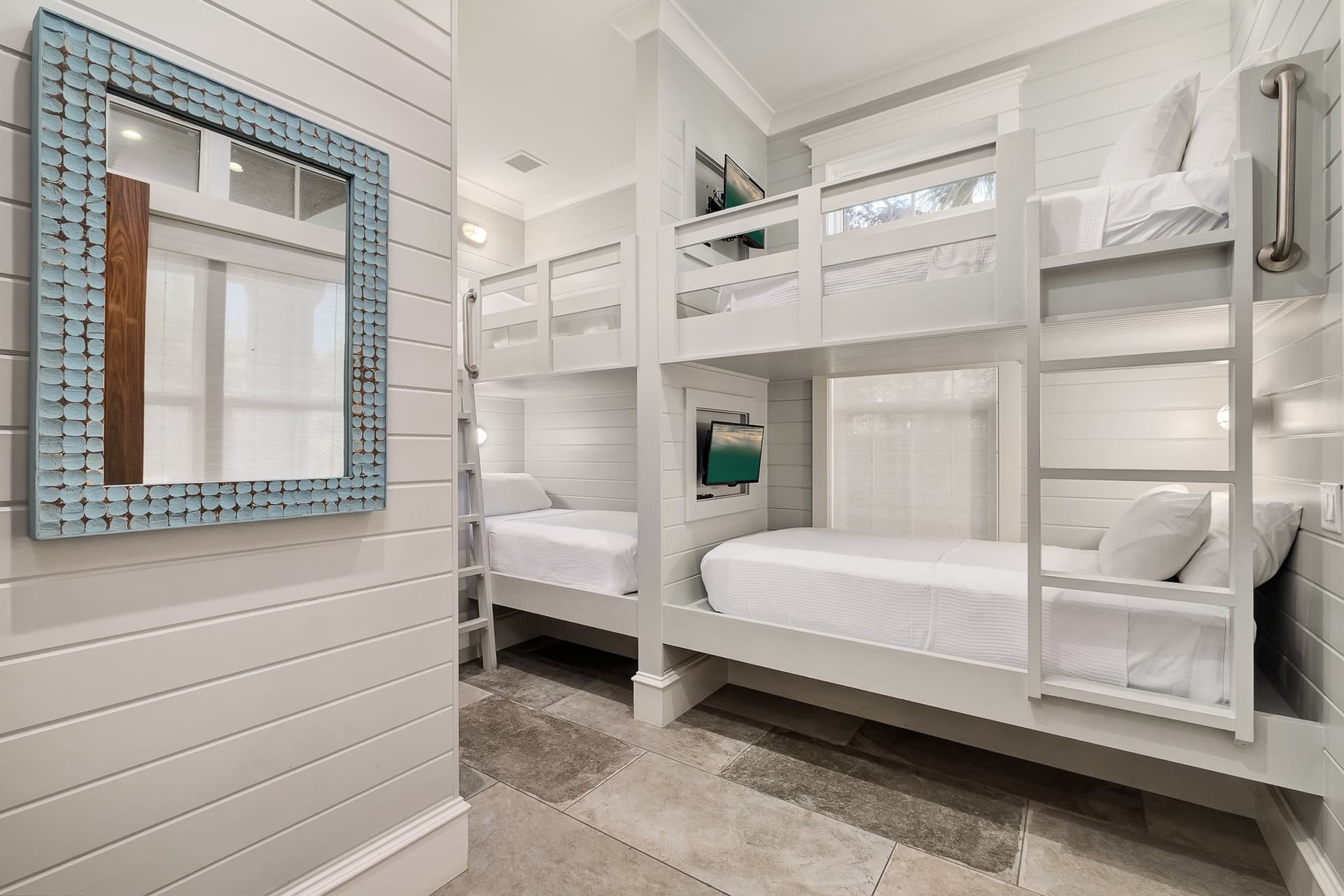 Paradise at Park Row - Image 13