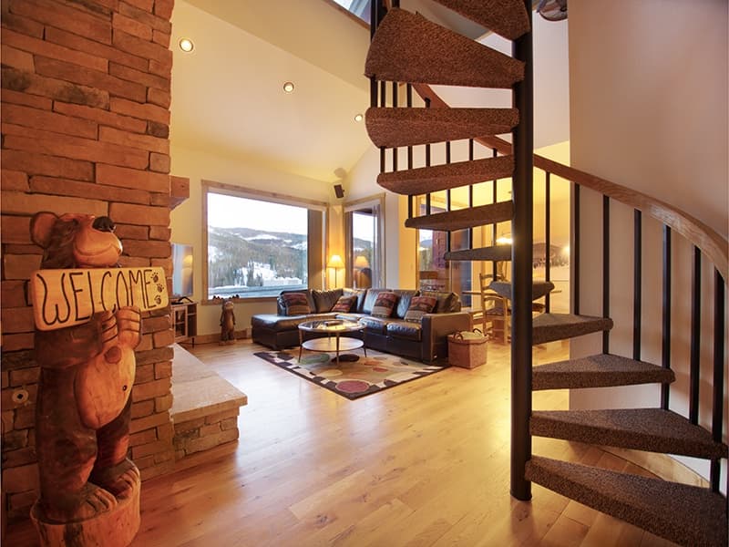 Snowblaze Residence 33 - Image 4