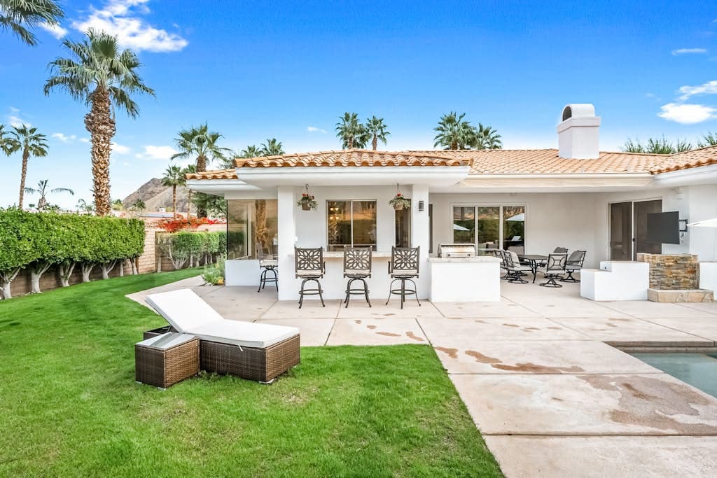 Palm Springs Villa - Image 38