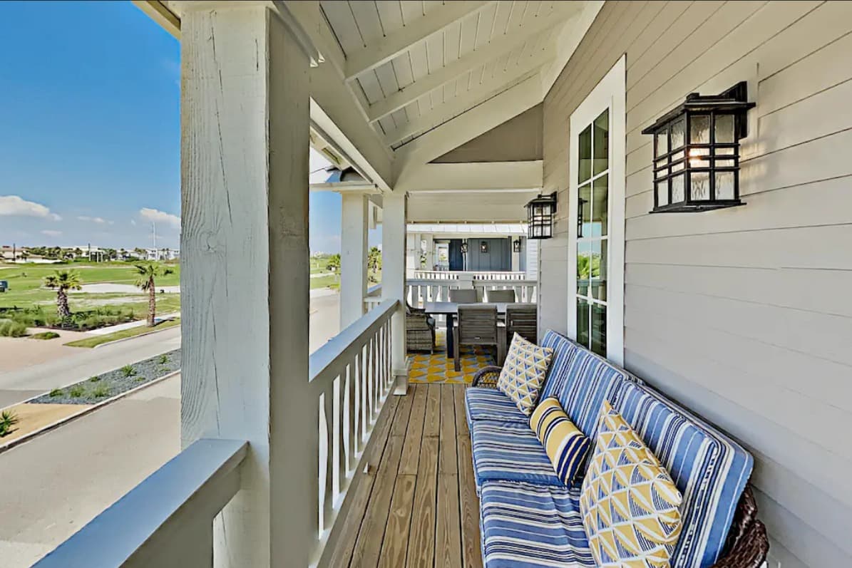 Belle Beach Home - Image 4