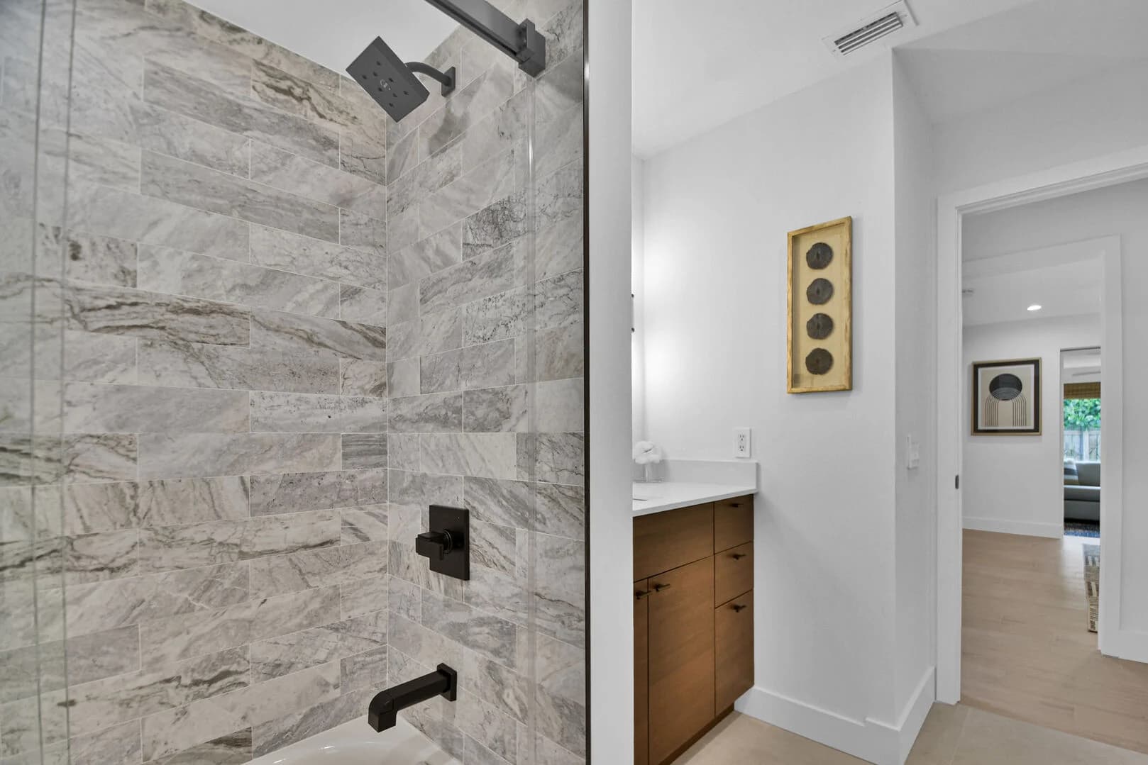 Kings Lynn Home - Image 19