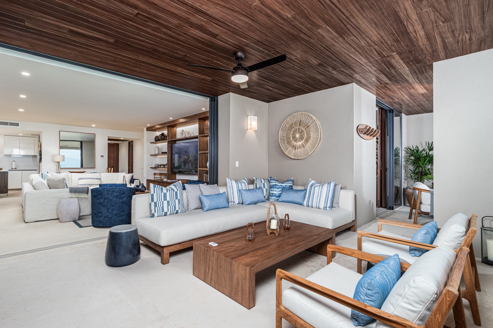 Tau Residences #621 - Image 34