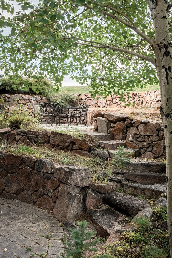 Elkhorn Estate - Image 49