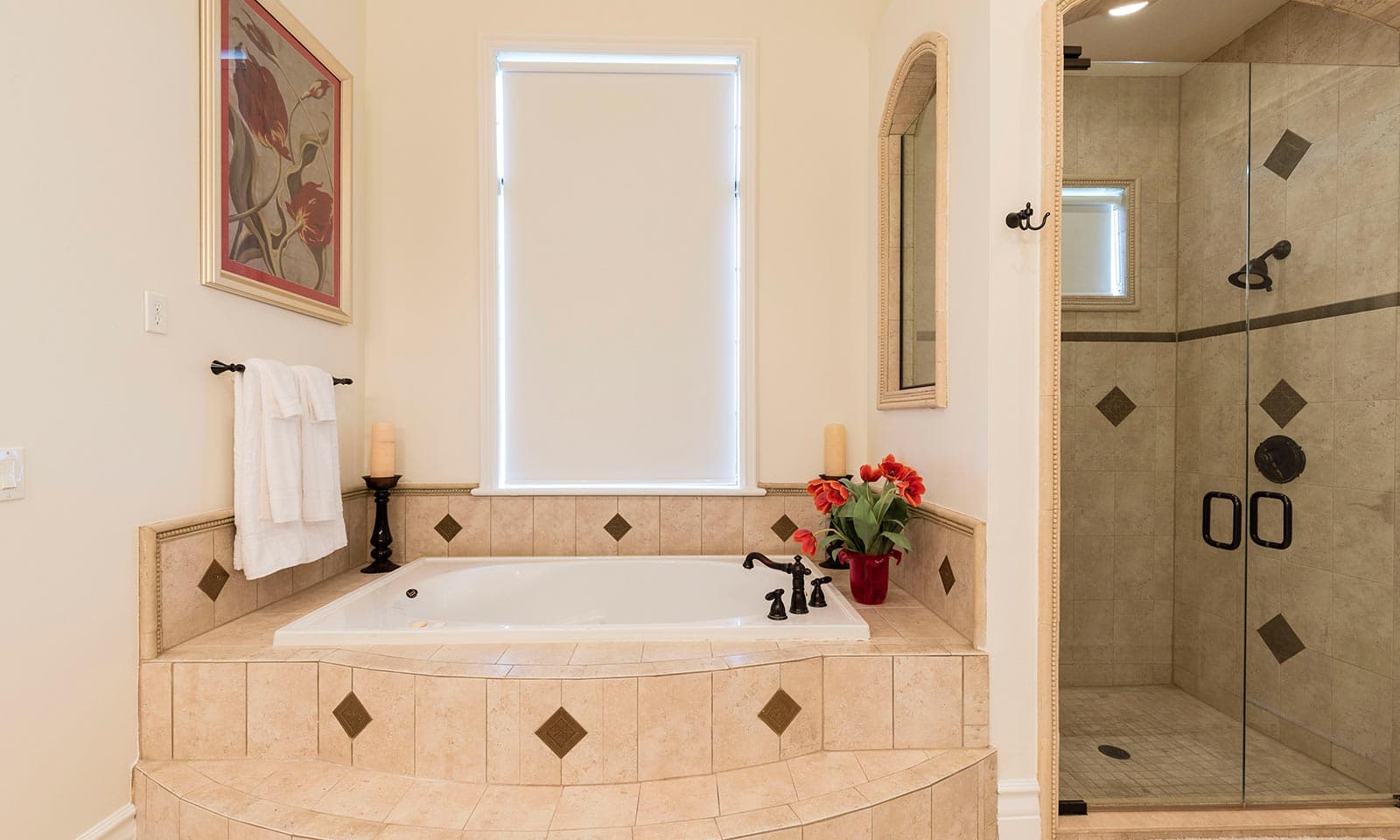 The Upscale Oasis - Image 16