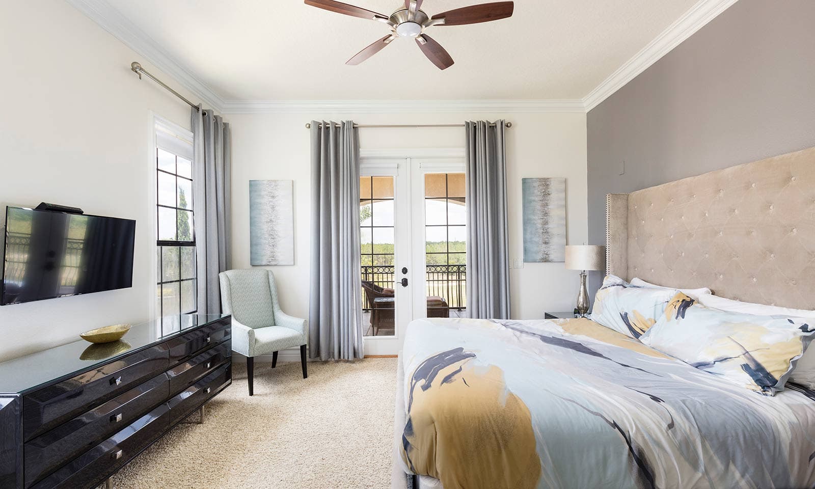 The Upscale Oasis - Image 24