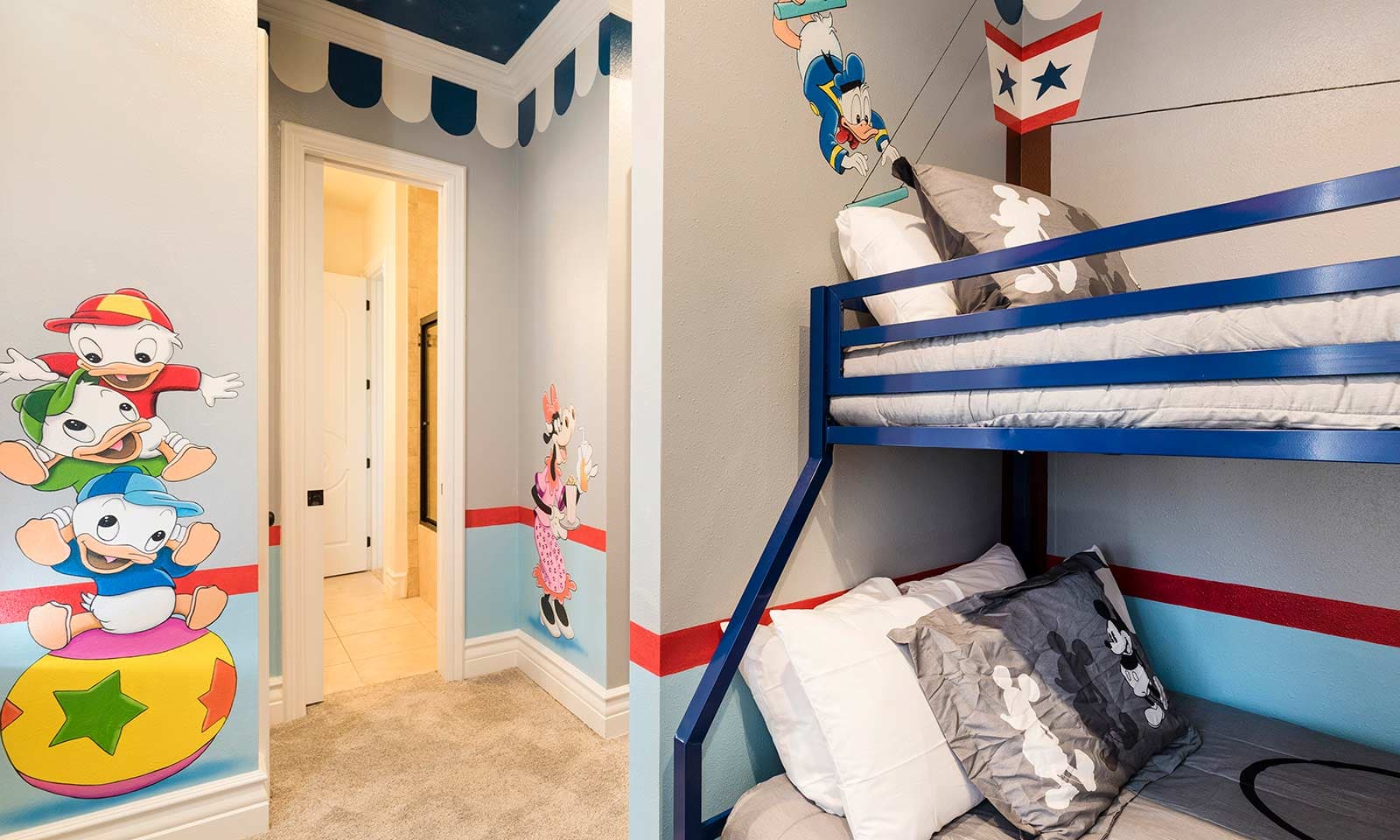 The Upscale Oasis - Image 27