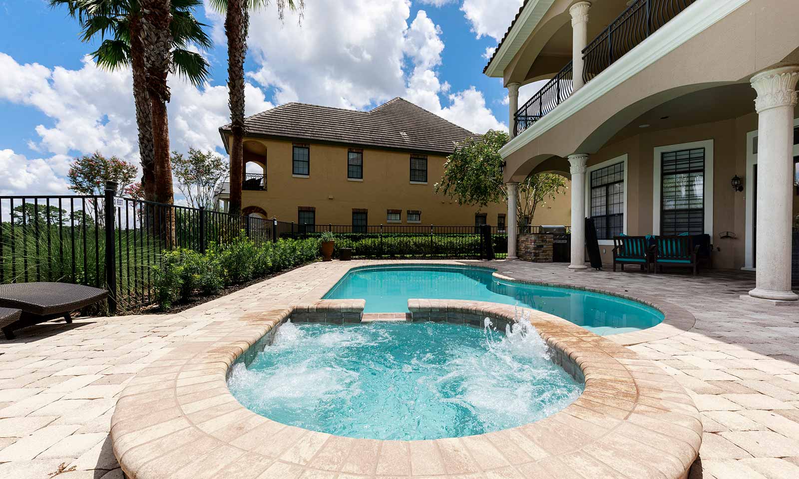 The Upscale Oasis - Image 32