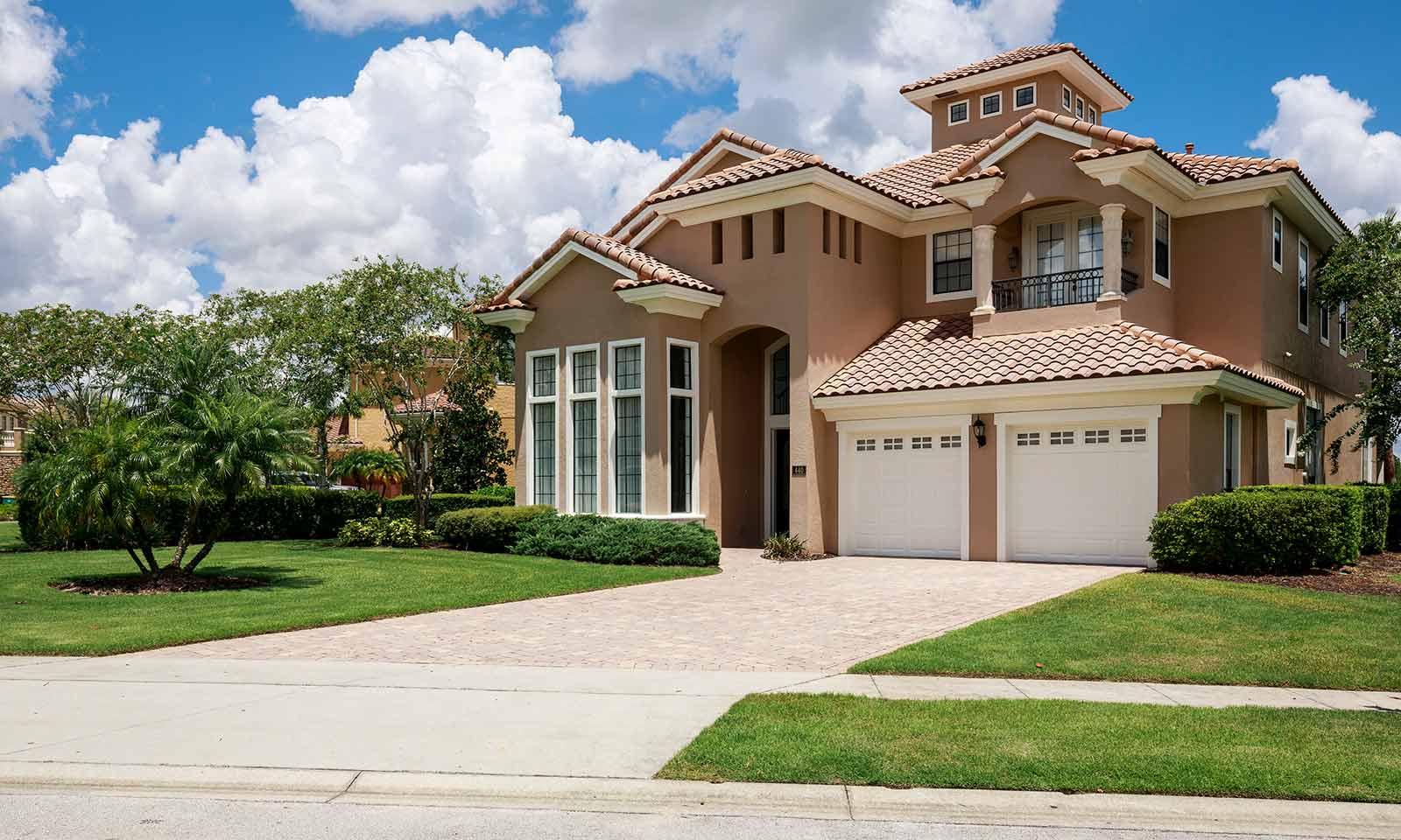 The Upscale Oasis - Image 40