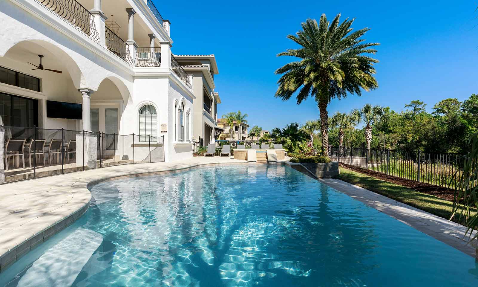 Elegant View Estate - Image 26