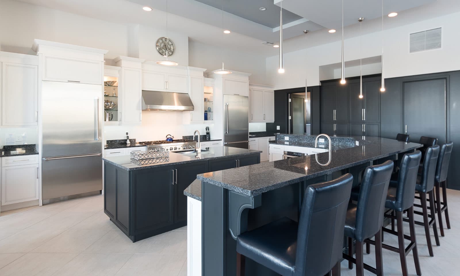 The Outstanding Oasis - Image 3