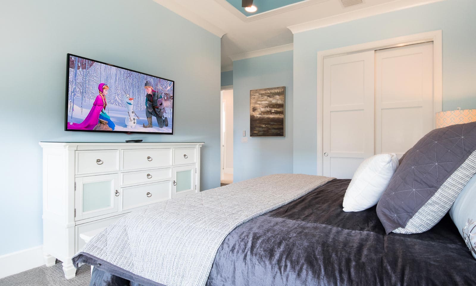 The Outstanding Oasis - Image 23