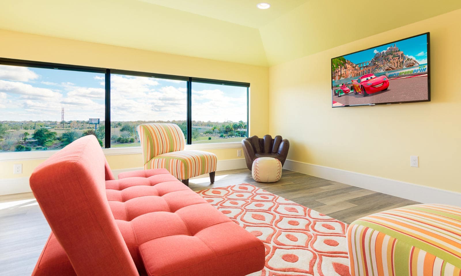 The Outstanding Oasis - Image 42