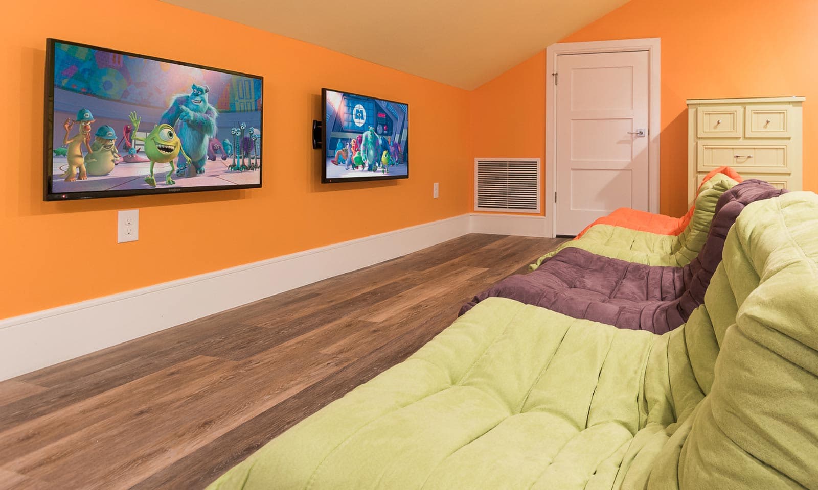 The Outstanding Oasis - Image 43