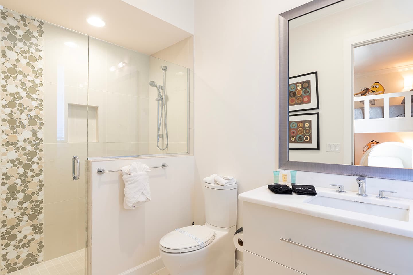 Sun-Touched Haven - Image 16