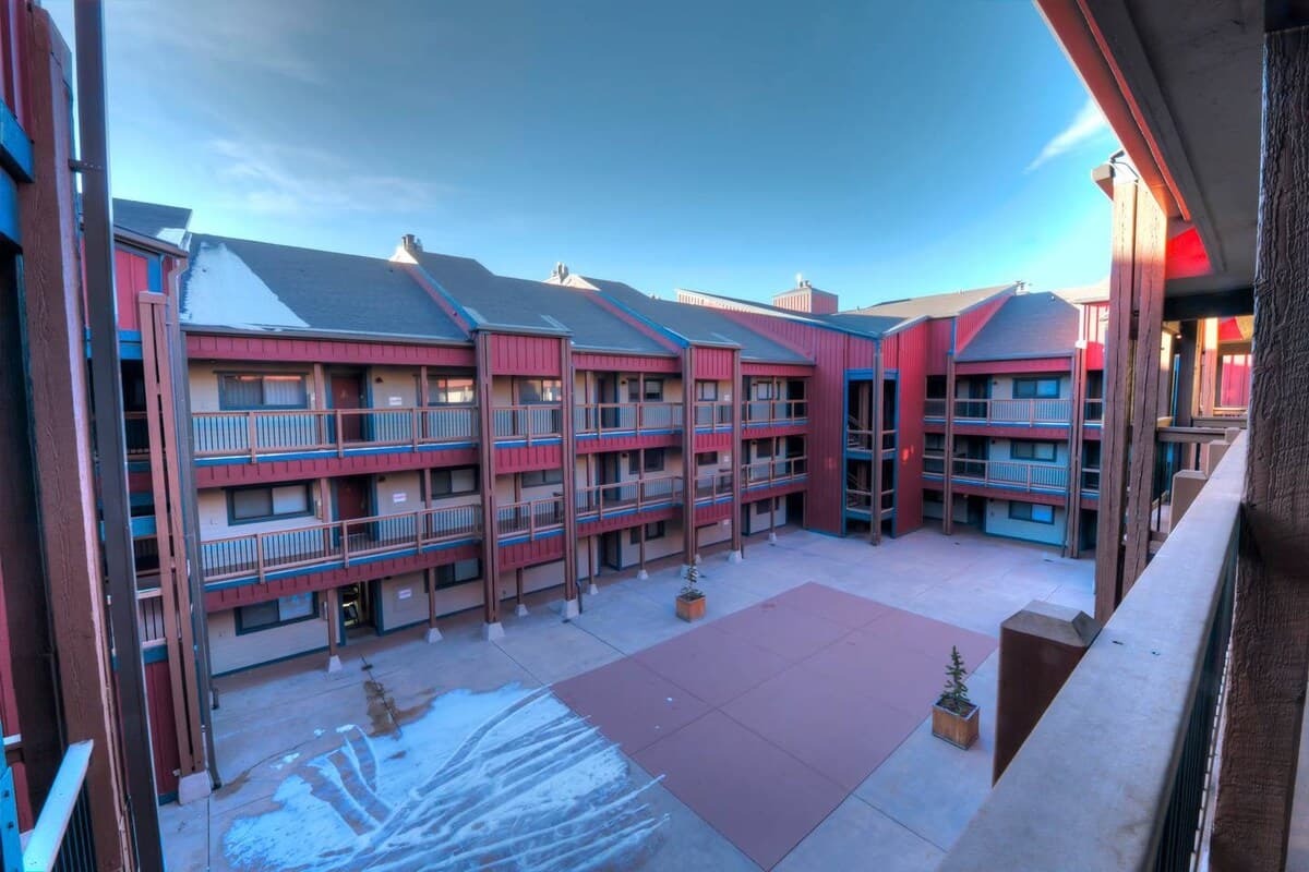 Summit Glow - Image 25