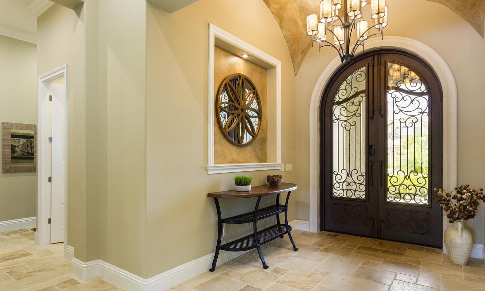 Palmilla Court - Image 2