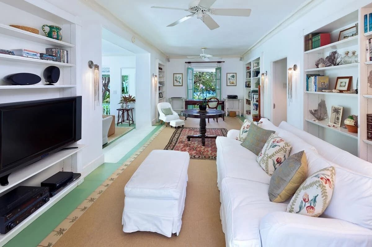 Wisteria Manor - Image 4