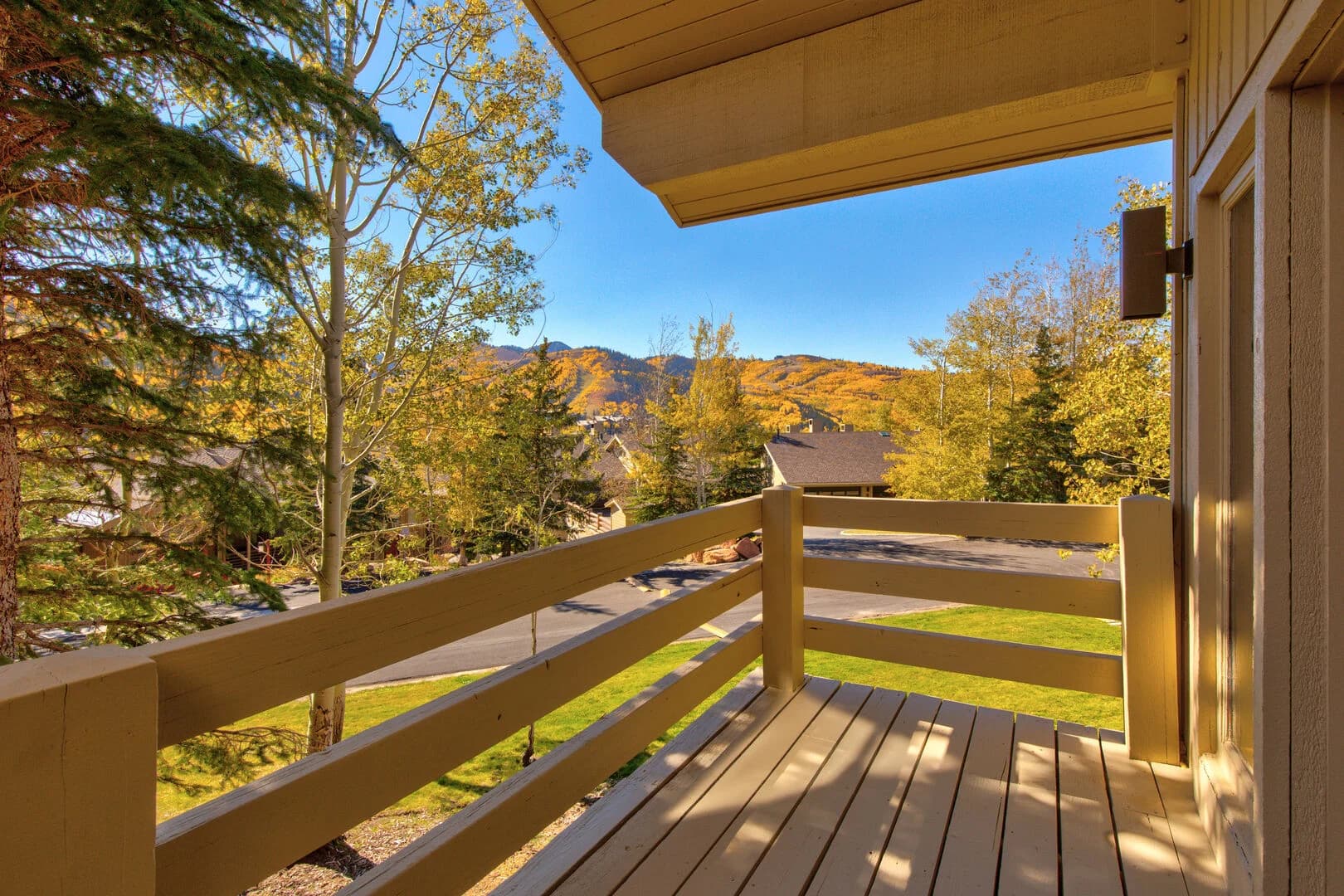Ridge in Deer Valley - Image 3