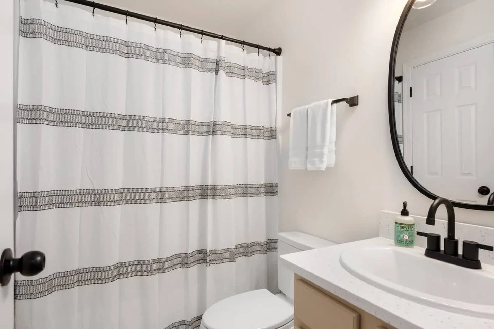 Yellow Lotus - Image 37