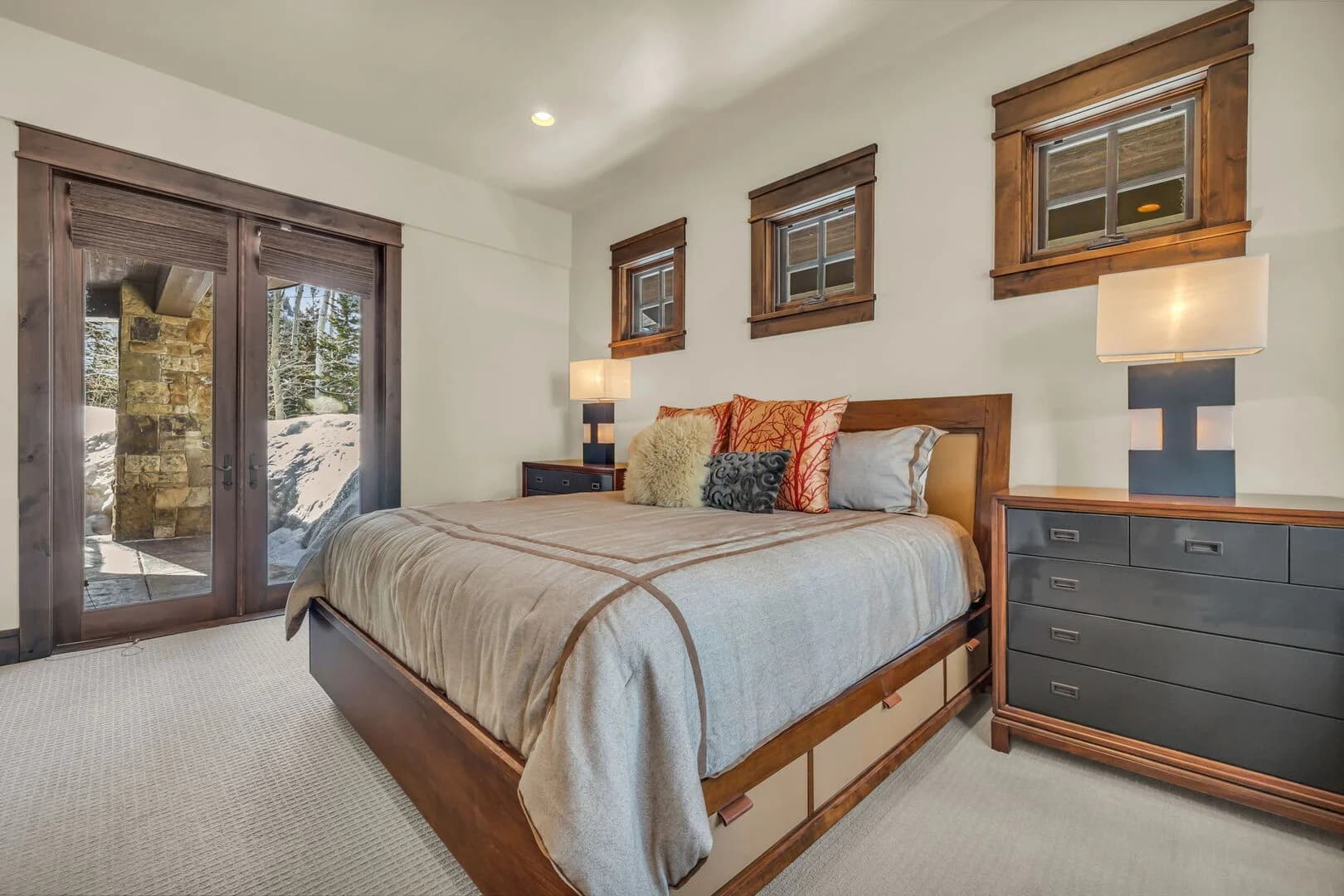 Snow Meadow Villa - Image 17