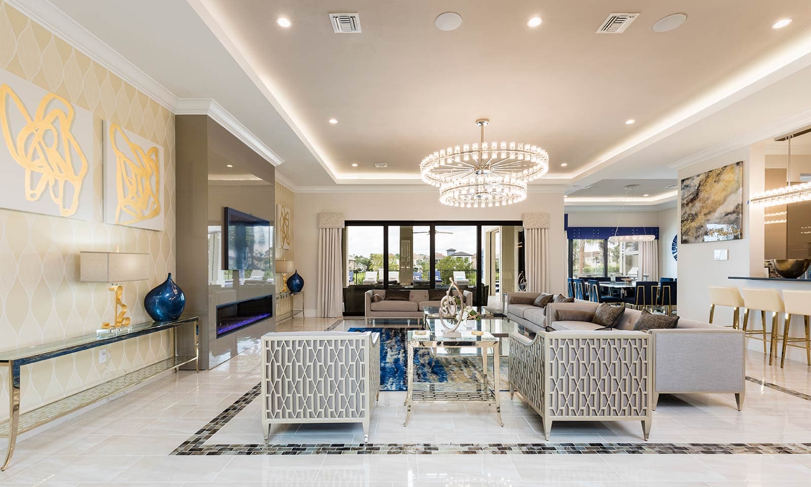 Luxurious Oasis - Image 5