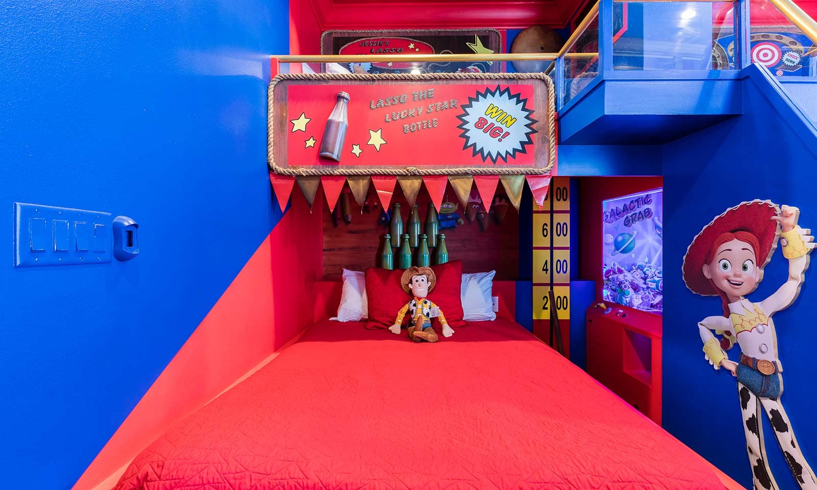 Luxurious Oasis - Image 27